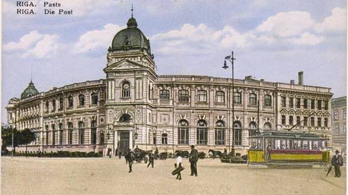 Foto ieskats vēsturē: Rīga agrāk un tagad